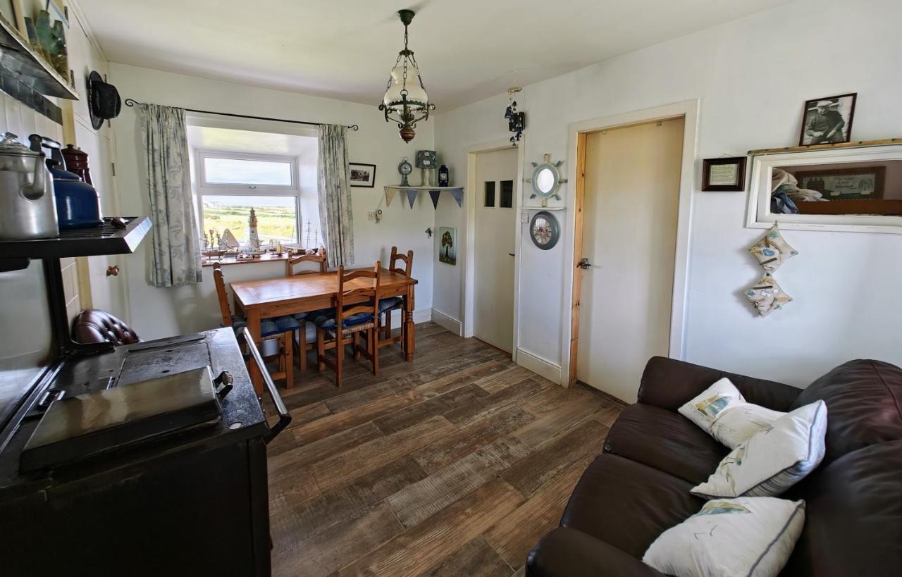 Teach Roisin-Traditional Irish Holiday Cottage In Malin Head. Exterior foto